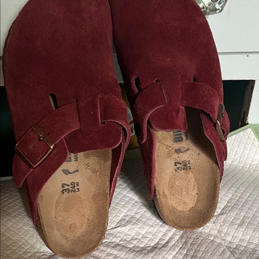 Birkenstock Boston 37 Zinfandel suede like new